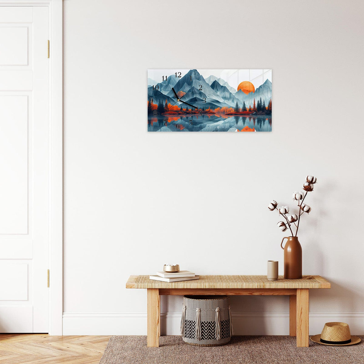 Moderne Wanduhr aus Glas mit Farbtiefe – Wanduhr Berge Mit Spiegelung aus Glas – Querformat 60 × 30 cm