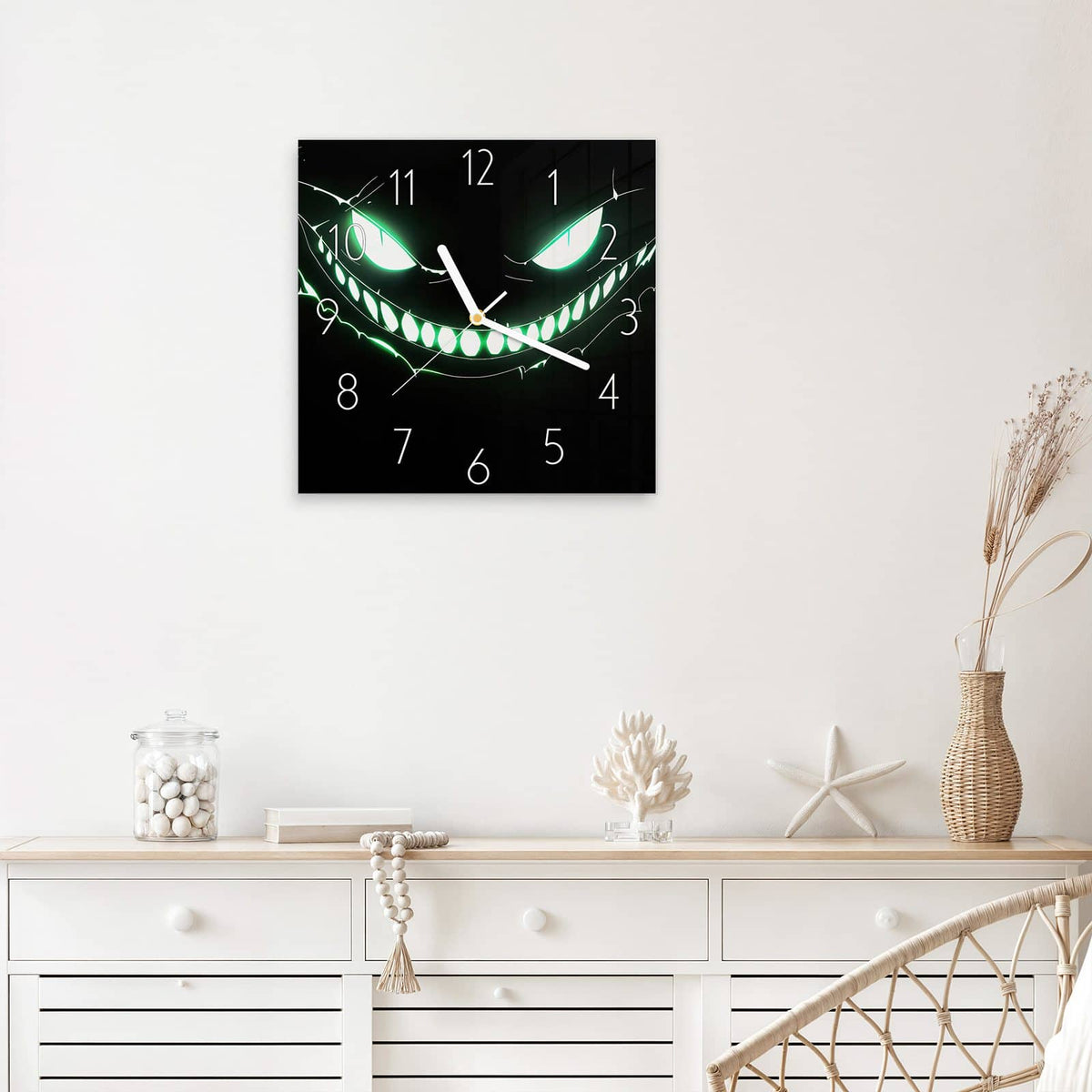 Wanduhr Leuchtendes Grinsen aus Glas – Quadratisch 30 × 30 cm – Neongesicht mit breitem Grinsen