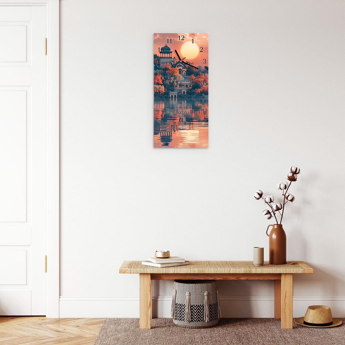 Moderne Wanduhr aus Glas mit Farbtiefe – Wanduhr Sonnenuntergangspalast aus Glas – Hochformat 30 × 60 cm
