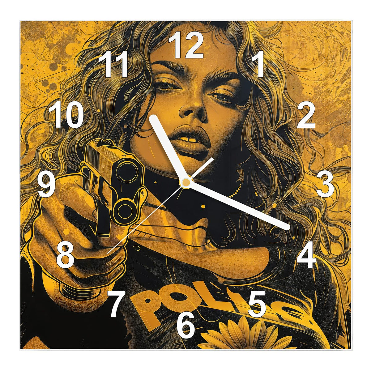 Wanduhr aus Glas, Ziffernblatt Modern: Pop-Art-Illustration in Gold und Schwarz: Frau mit Locken, Pistole in der Hand, Schriftzug POLICE auf der Jacke #ziffernblatt_Modern