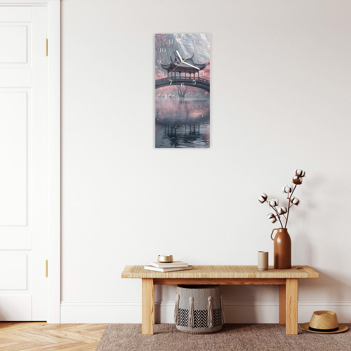 Moderne Wanduhr aus Glas mit Farbtiefe – Wanduhr Japanischer Garten aus Glas – Hochformat 30 × 60 cm