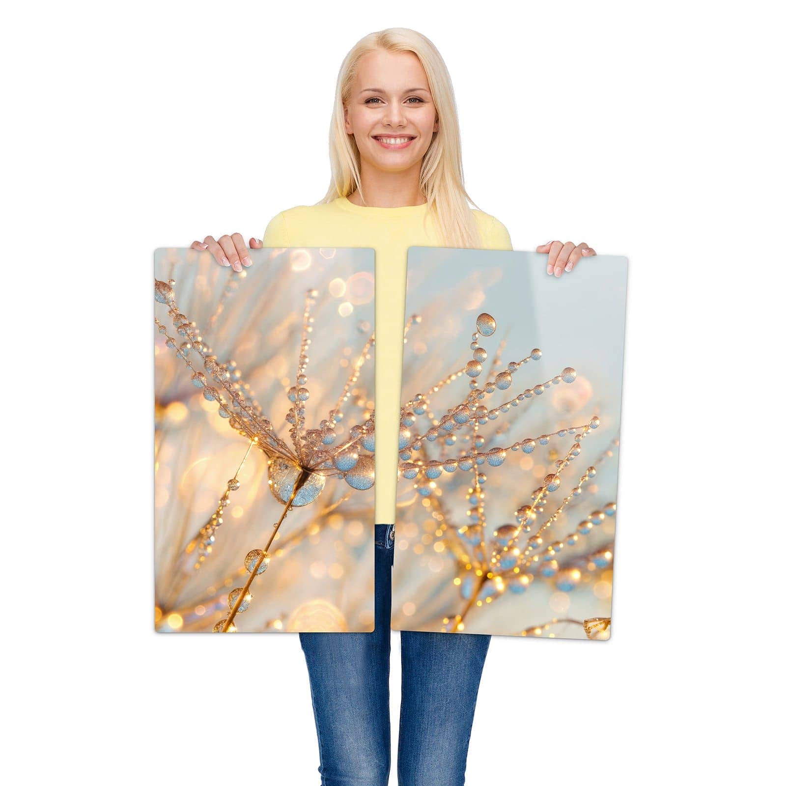 2-teilige Abdeckplatte für Induktionsherd mit Tautropfen Panorama-Motiv wird zur Größendarstellung gehalten