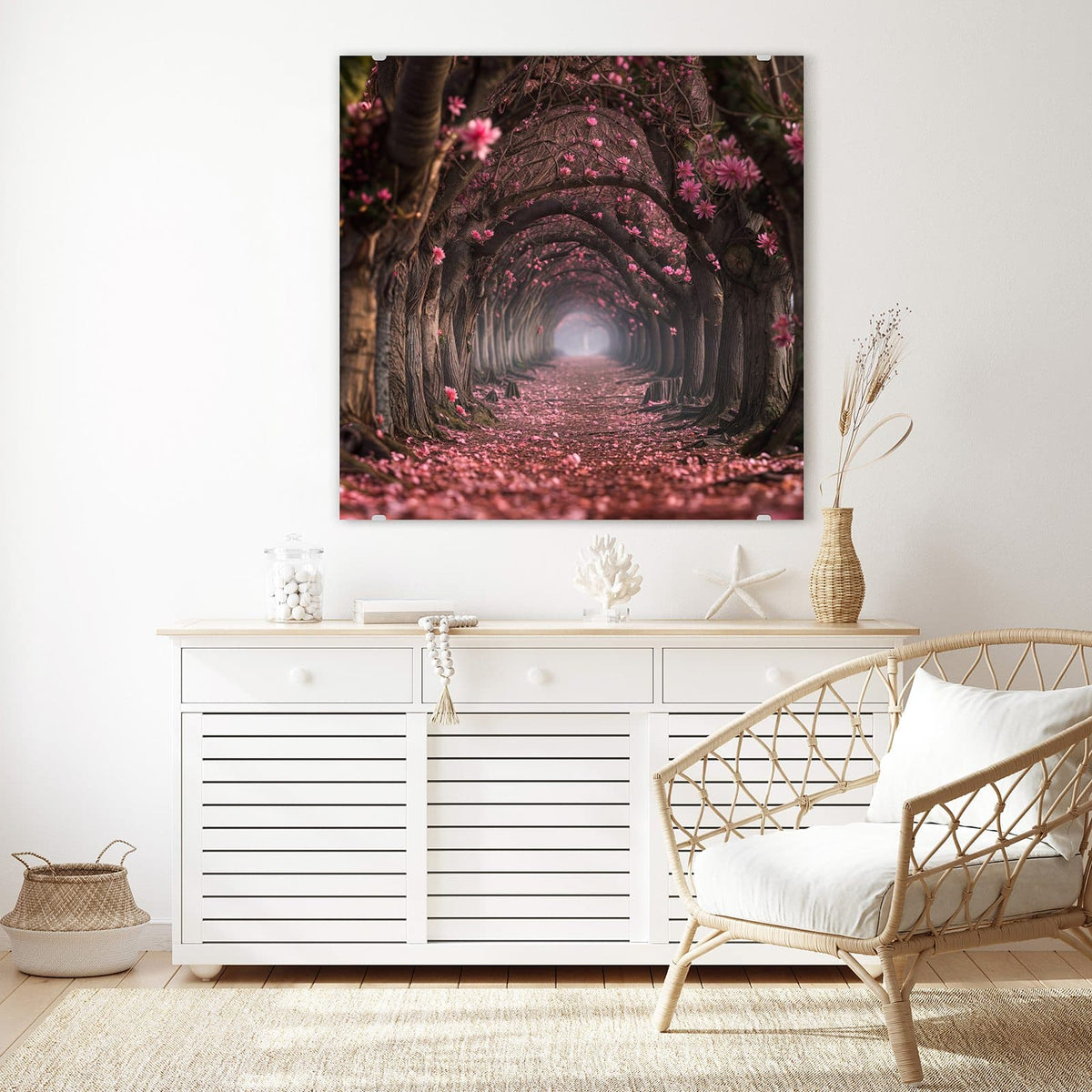 Glasbild Rosa Blütentunnel an der Wand – Allee aus verwachsenen Bäumen, die einen Tunnel bilden, Boden und Kronen voller rosa Blüten
