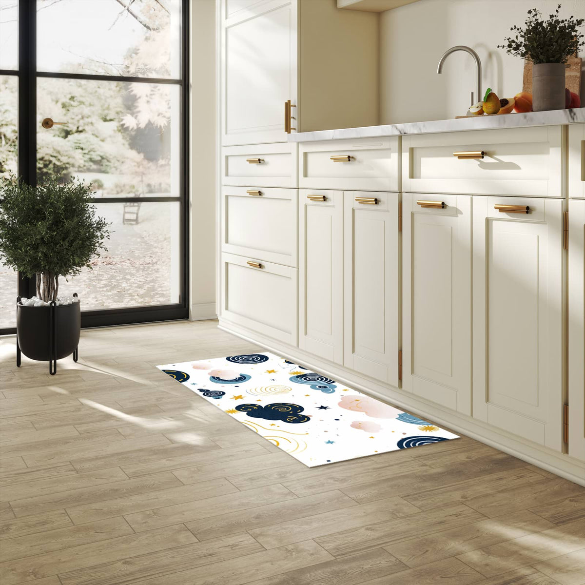 Farbbeständiger Küchenteppich mit Motiv Wirbelwolken Design in heller Küche