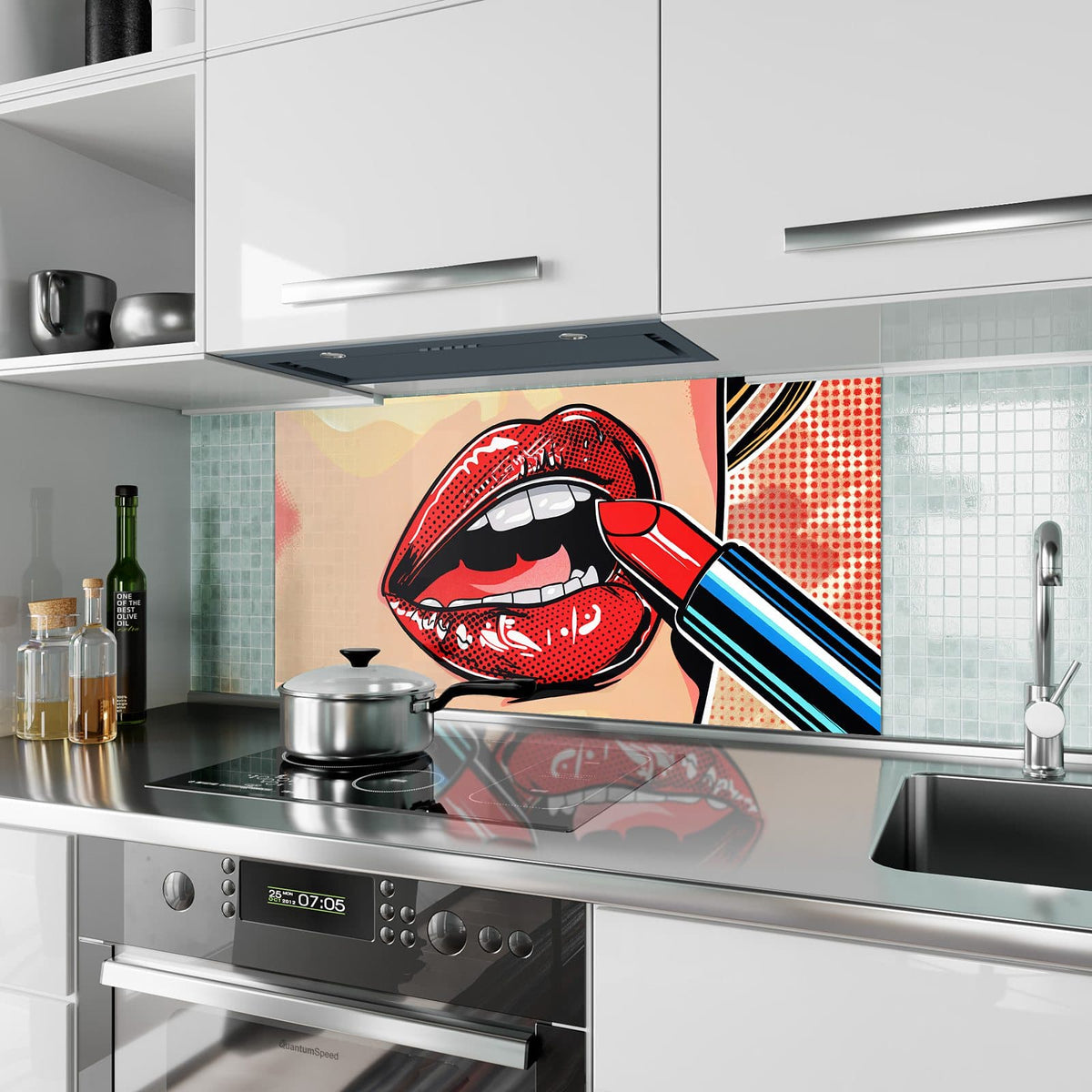 Küchenrückwand aus Glas Roter Lippenstift im Hochformat als Spritzschutz hinter dem Kochfeld, über dem Fliesenspiegel montiert