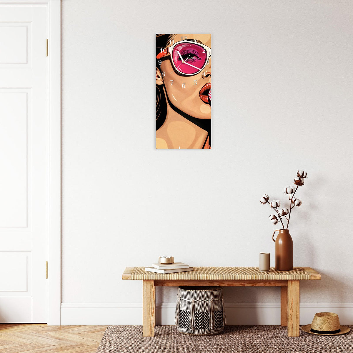 Moderne Wanduhr aus Glas mit Farbtiefe – Wanduhr Mit und Frau aus Glas – Hochformat 30 × 60 cm