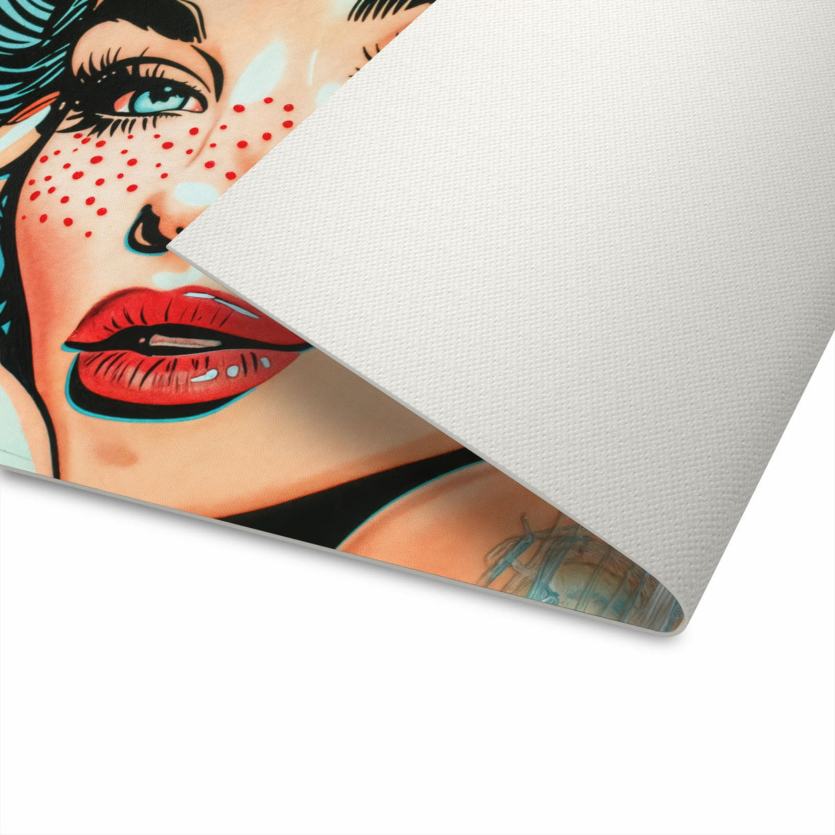 Hygienischer Küchenteppich mit Motiv Pop Art Porträt in moderner Küche