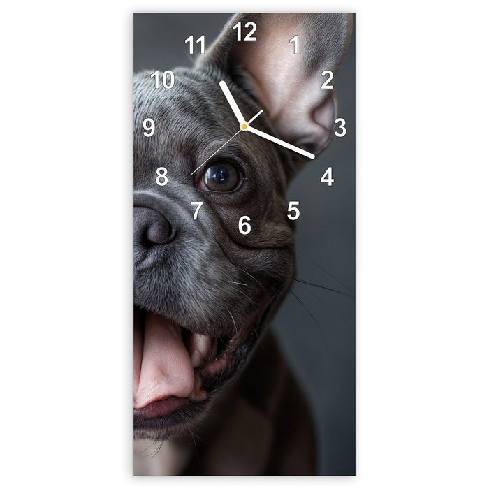 Wanduhr Lachender Hund aus Glas – Hochformat 30 × 60 cm mit Ziffernblatt Modern