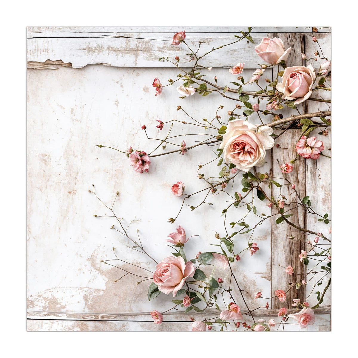 Zartrosa Rosen und kleine Blüten an dünnen Ranken über weiß lasiertem, abgenutztem Holz.