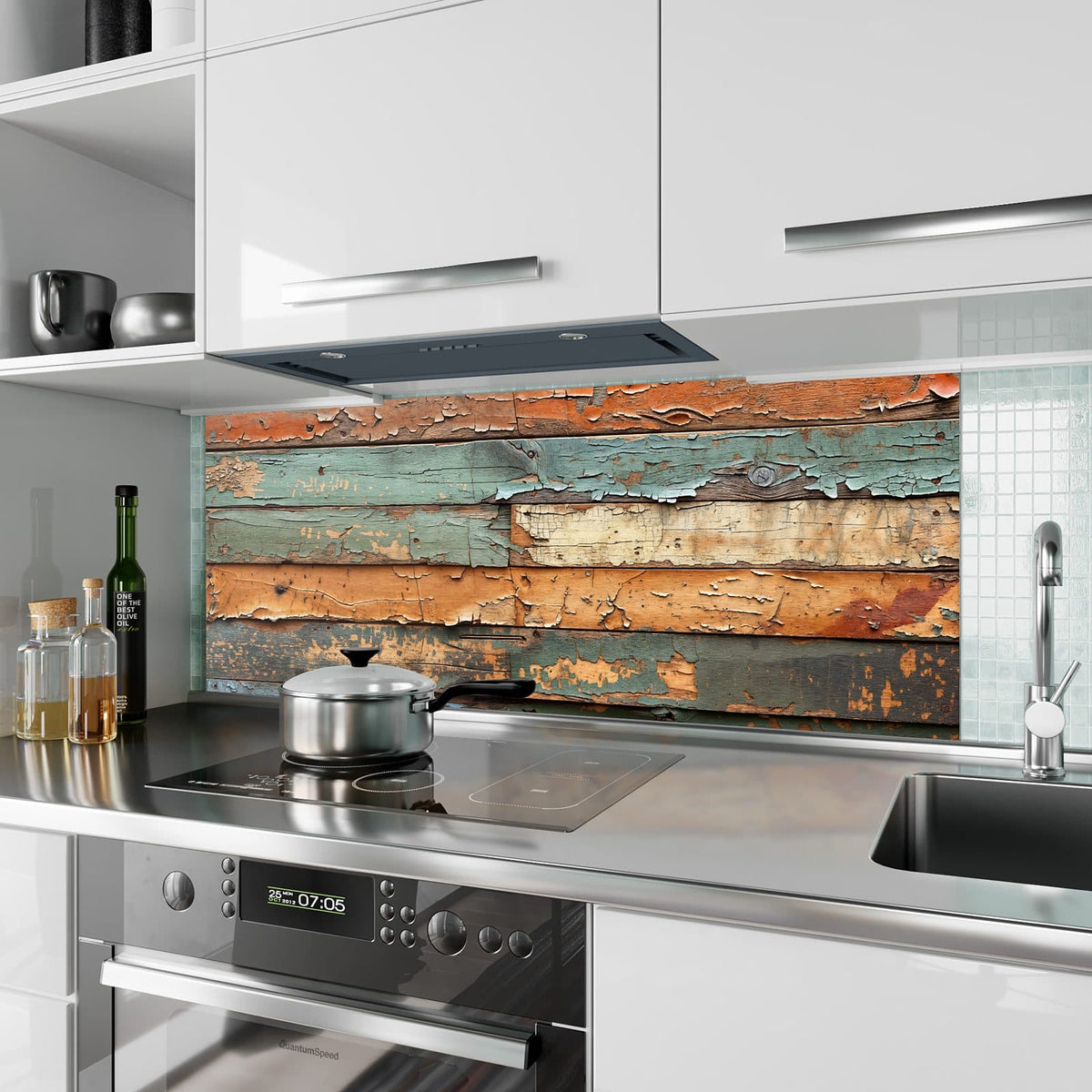 Küchenrückwand aus Glas Antike Holzplanken im Hochformat als Spritzschutz hinter dem Kochfeld, über dem Fliesenspiegel montiert