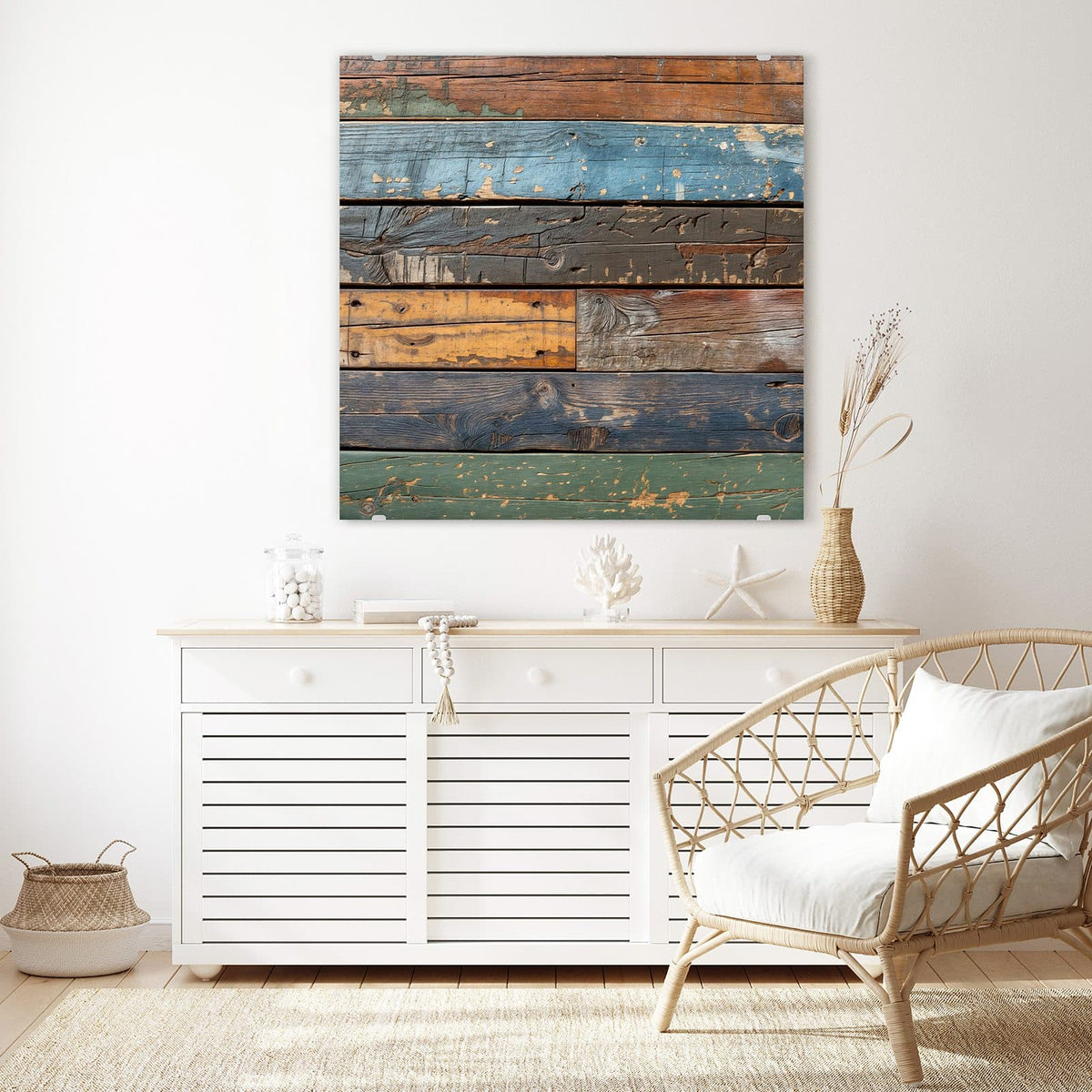 Glasbild Planken in Blau und Rost an der Wand – Waagerechte verwitterte Planken in Blau, Rostorange, Gelb und Grün