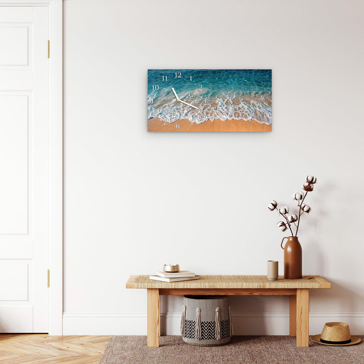 Moderne Wanduhr aus Glas mit Farbtiefe – Wanduhr Strand und Wellen aus Glas – Querformat 60 × 30 cm