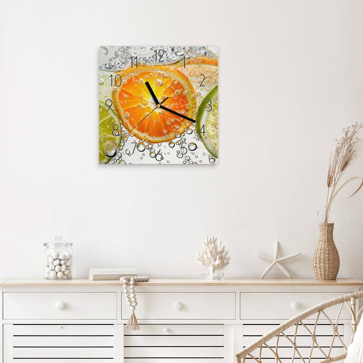 Wanduhr Zitrusscheiben im Wasser aus Glas – Quadratisch 30 × 30 cm – Zitrusscheiben unter Wasser mit Blasen