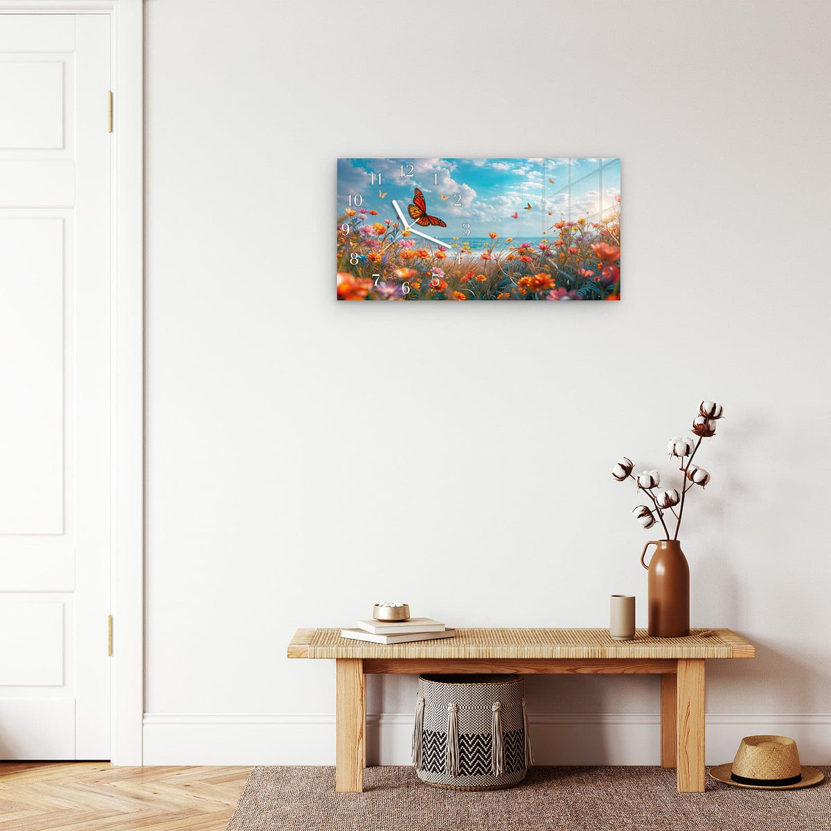 Moderne Wanduhr aus Glas mit Farbtiefe – Wanduhr Sommerblumenwiese aus Glas – Querformat 60 × 30 cm