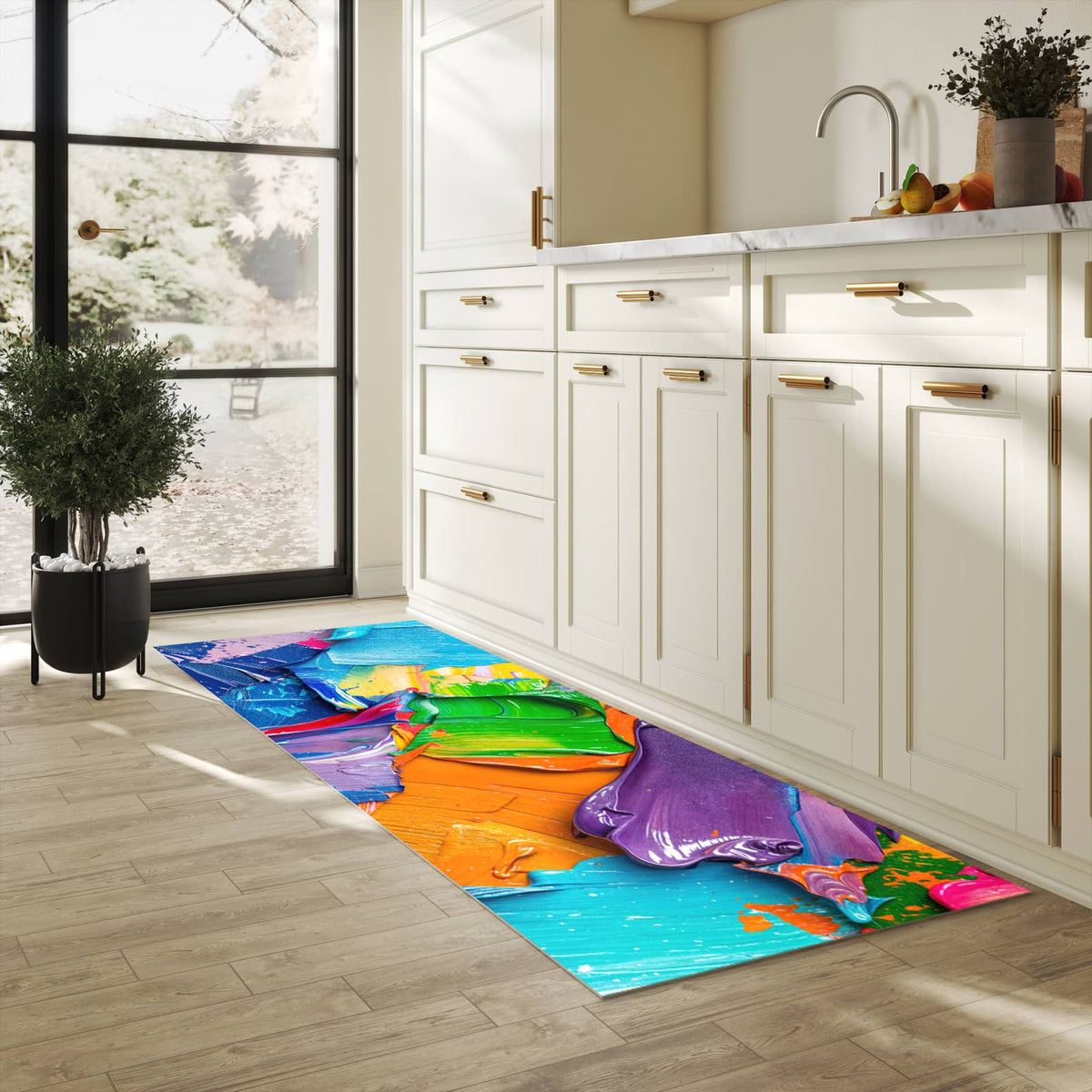 Flacher Küchenläufer mit Motiv Farbsymphonie in heller Küche für lange Teppiche