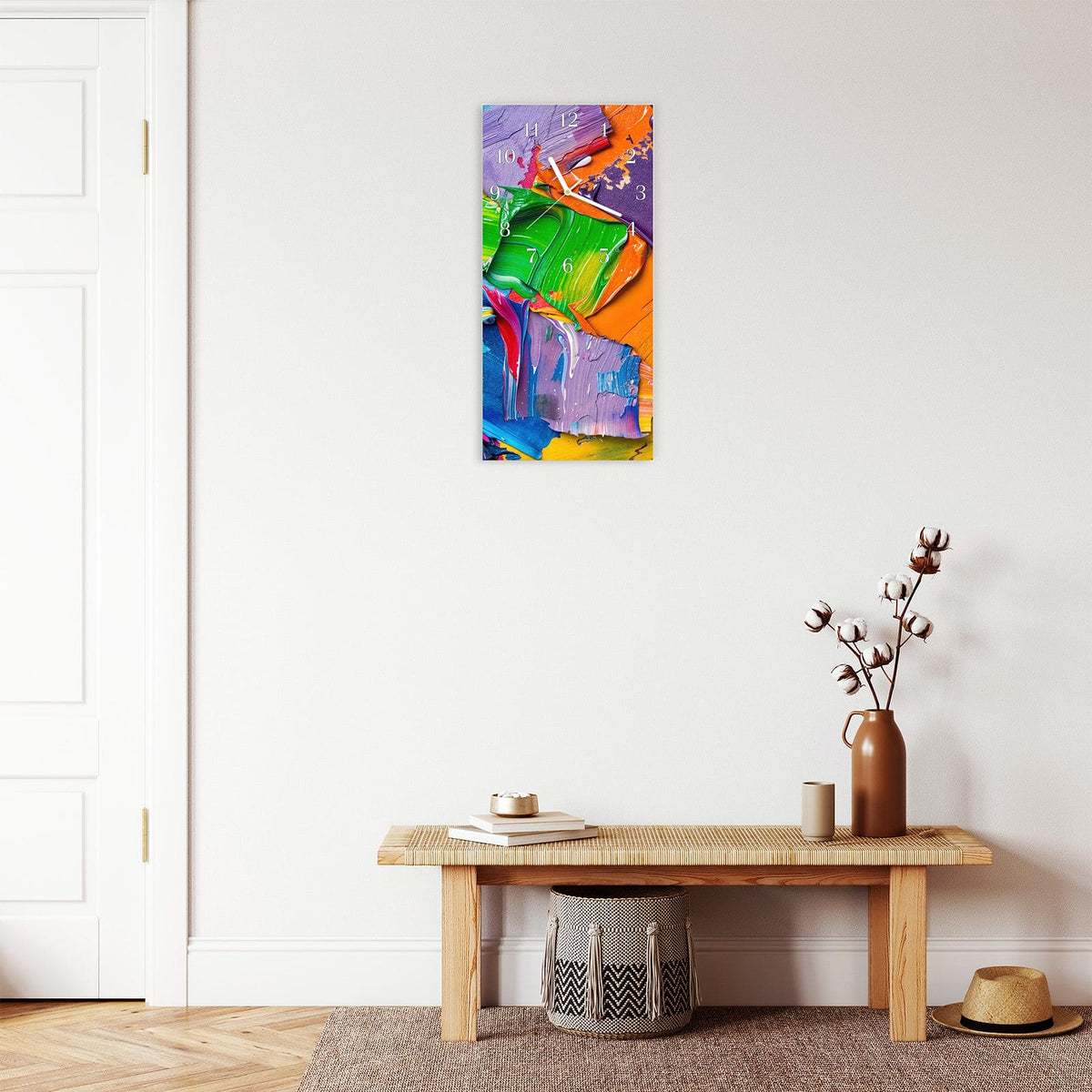 Moderne Wanduhr aus Glas mit Farbtiefe – Wanduhr Farbsymphonie aus Glas – Hochformat 30 × 60 cm