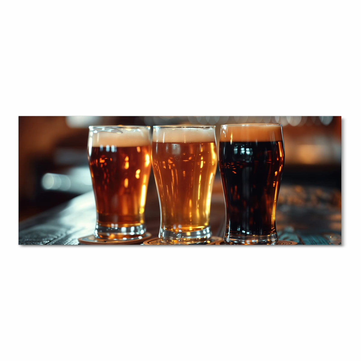 Komfortabler Küchenläufer mit Motiv Drei Biergläser Bar in Frontansicht für angenehmes Stehen