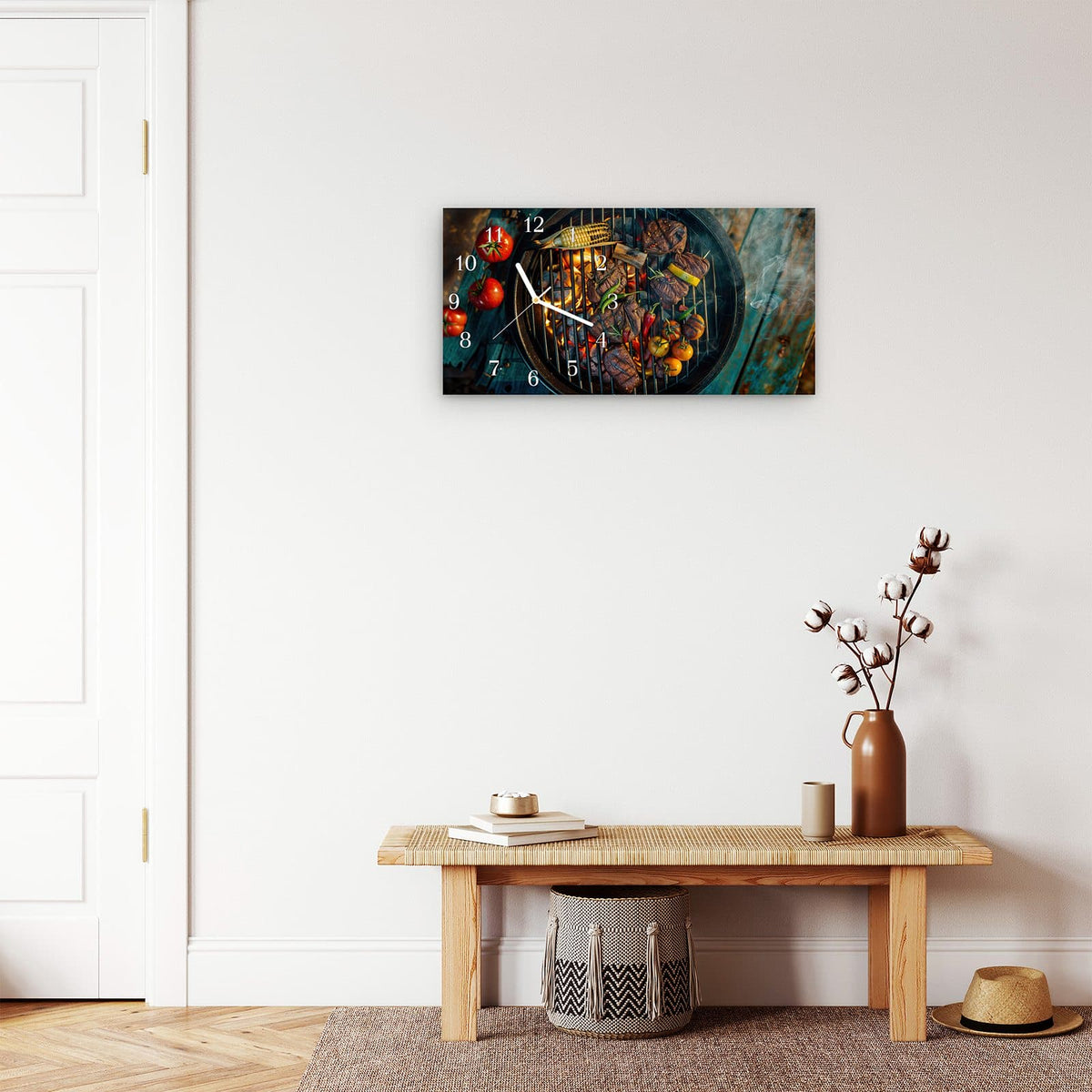Moderne Wanduhr aus Glas mit Farbtiefe – Wanduhr Sommergrillfest aus Glas – Querformat 60 × 30 cm