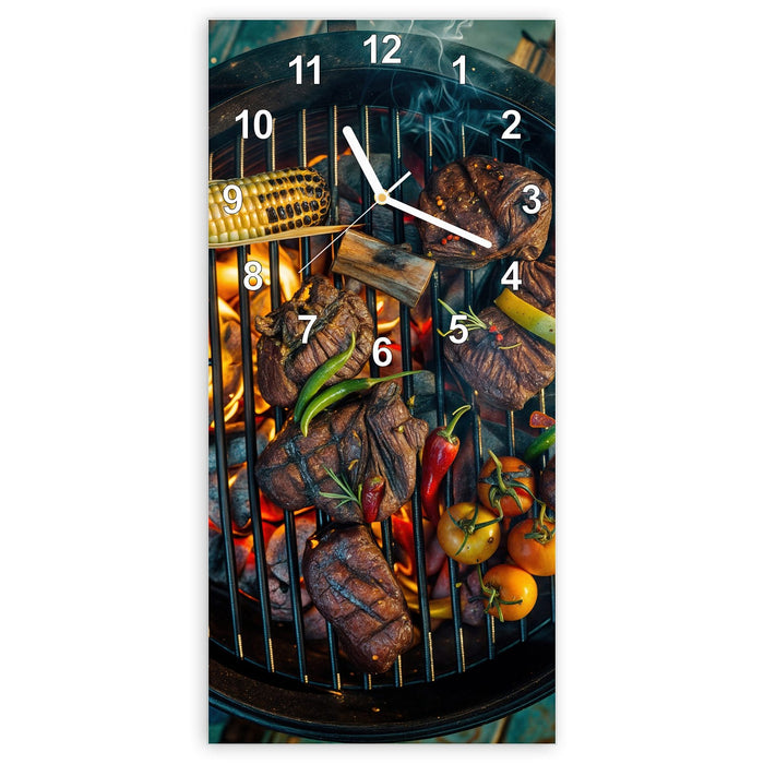 Wanduhr Sommergrillfest aus Glas – Hochformat 30 × 60 cm mit Ziffernblatt Modern