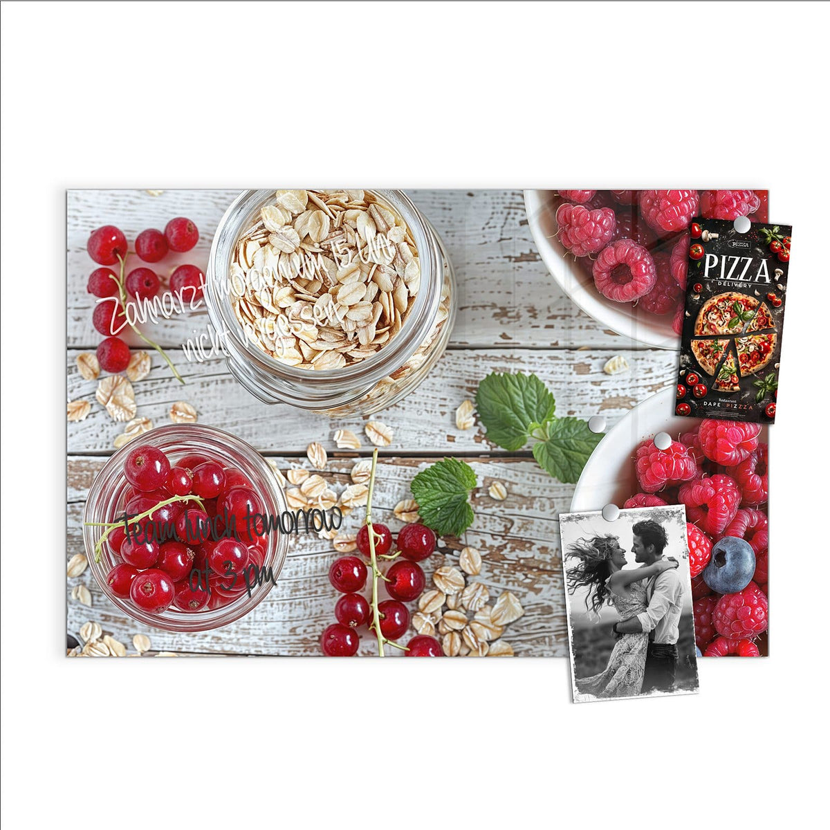 Beschreiben, abwischen, anheften – Magnettafel - Beeren und Haferflocken