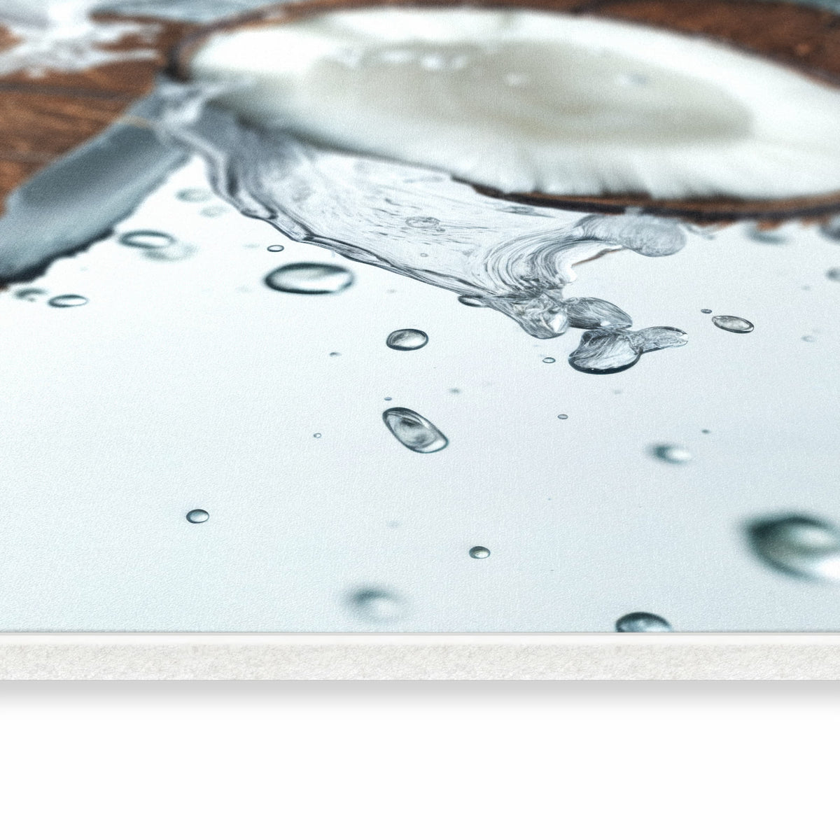 Küchenläufer mit Motiv Kokosnuss Wasserplatsch in seitlicher Ansicht für Ordnung & Übersicht