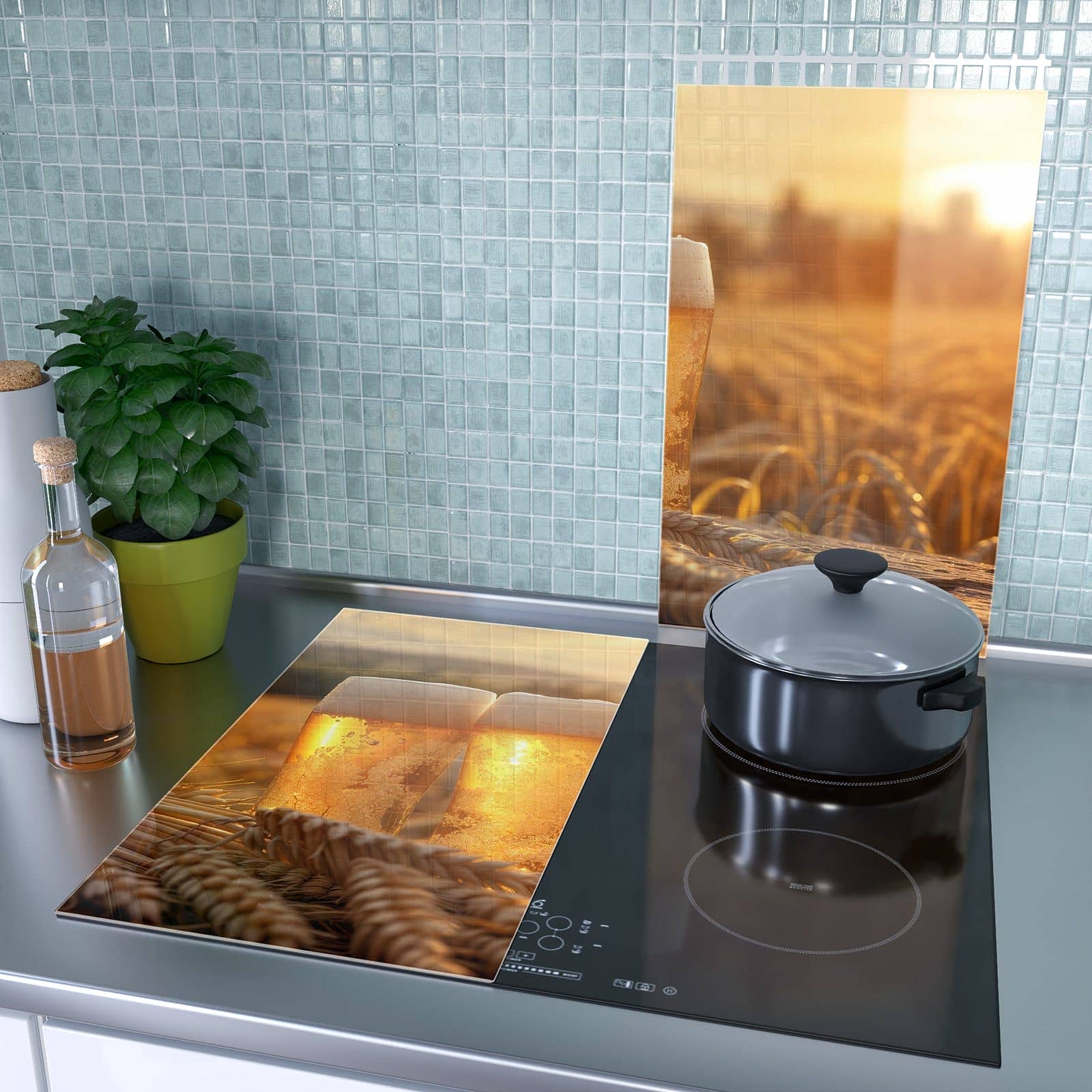 2-teilige Abdeckplatte Ceranfeld mit Sonnenuntergangsbecher-Motiv als Spritzschutz hinter dem Kochfeld