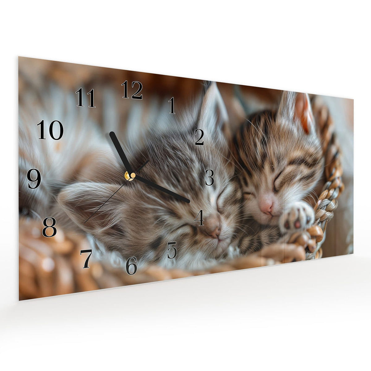Vormontiert – mit Schwebeeffekt – Wanduhr Friedlich Schlafende Kätzchen aus Glas – Querformat 60 × 30 cm