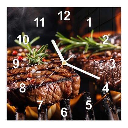 Wanduhr Quadratisch mit dem Motiv Steaks über Flammen