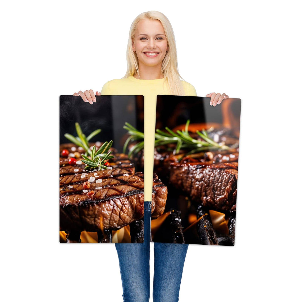 2-teilige Ceranfeldabdeckungen mit Gegrillte Steaks-Motiv werden zur Größendarstellung gehalten