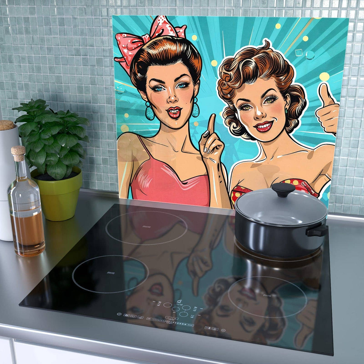 1-teilige Glasplatte für Herd mit Retro Frauen Illustration-Motiv als Spritzschutz hinter dem Kochfeld