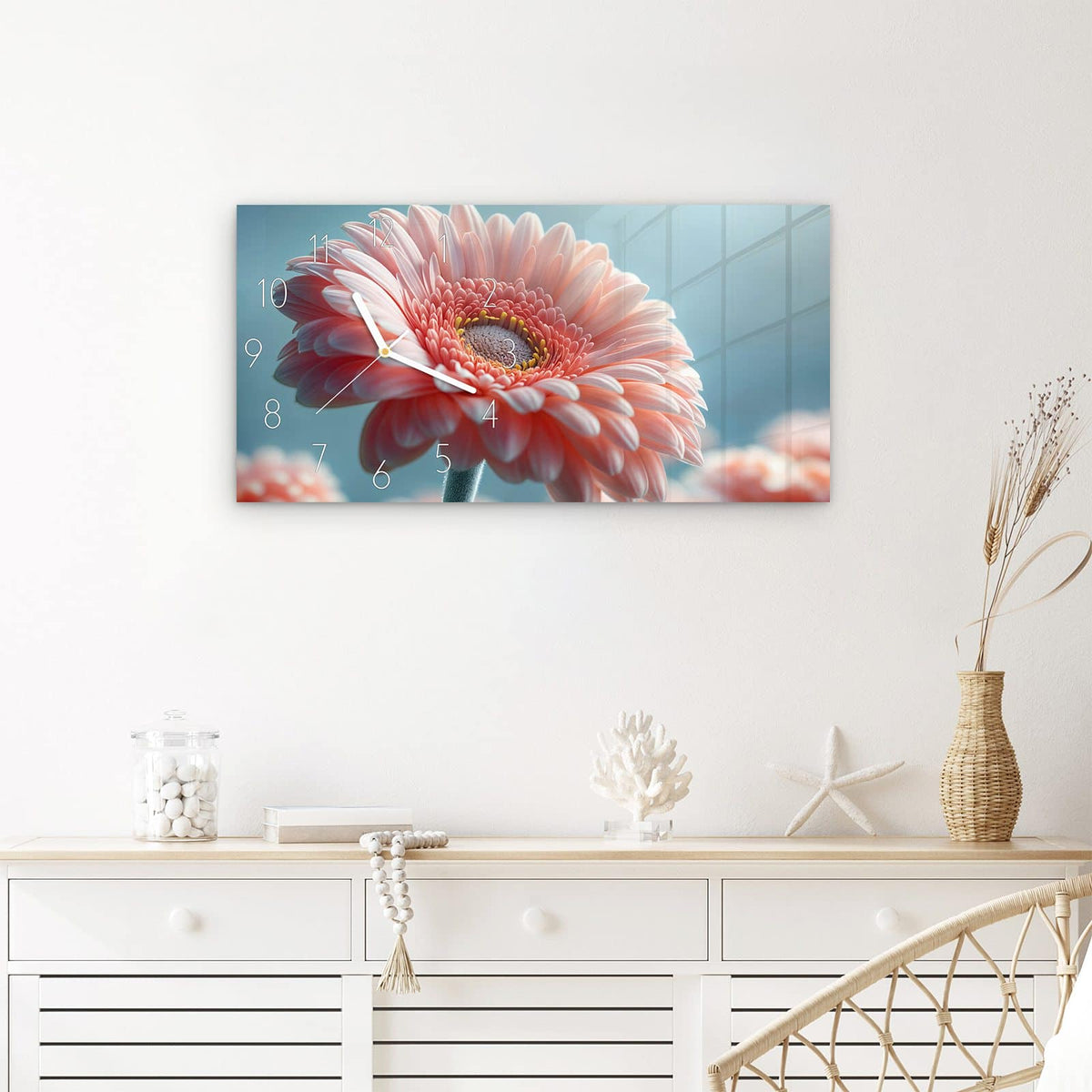 Wanduhr Warme Blumenpracht aus Glas – Querformat 60 × 30 cm – Rosa Gerbera vor blaugrünem Hintergrund