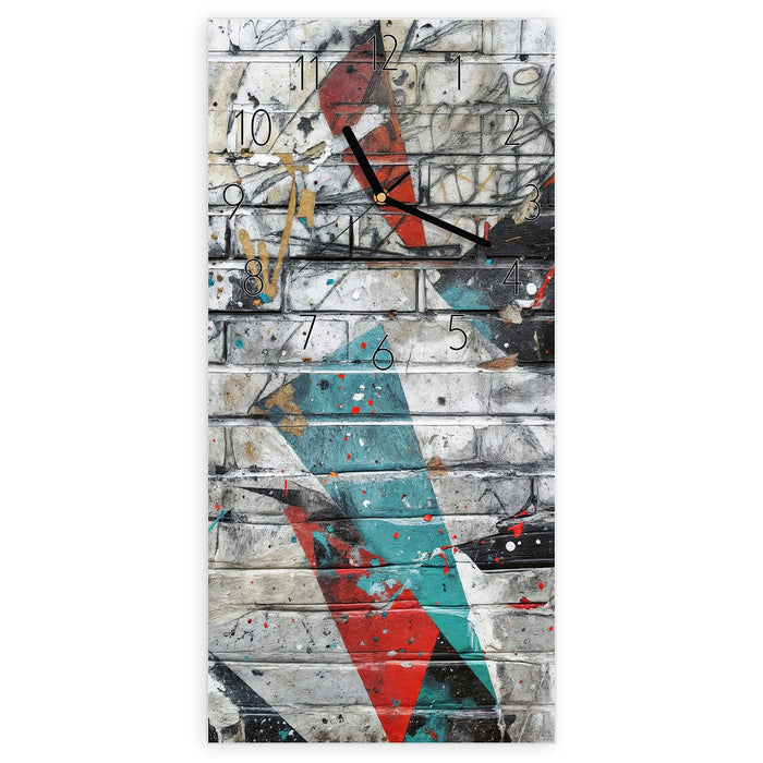 Wanduhr Graffiti Mauer aus Glas – Hochformat 30 × 60 cm mit Ziffernblatt Elegant