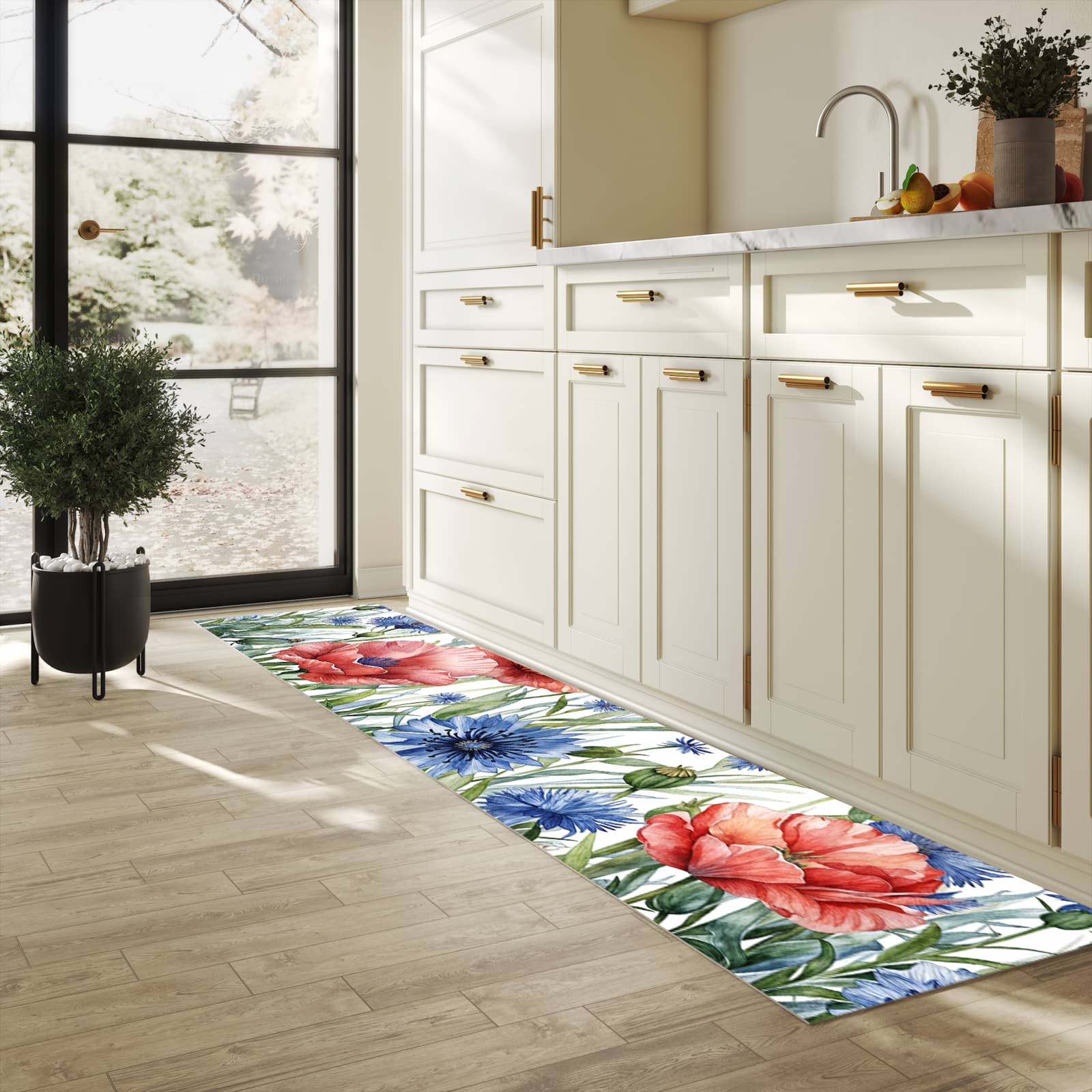 Wasserabweisender Küchenläufer mit Motiv Blumenwiese Kunstvoll in heller Küche
