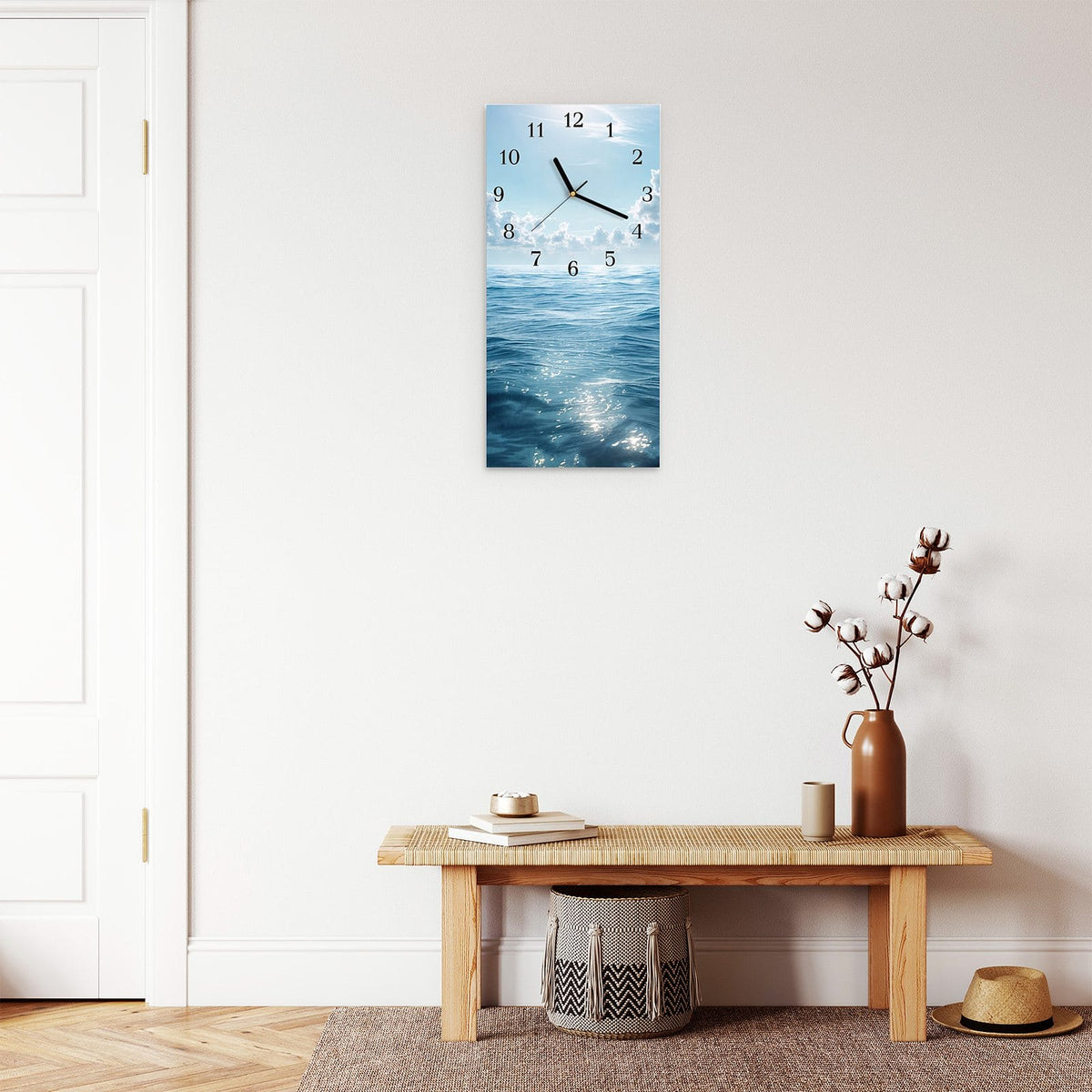 Moderne Wanduhr aus Glas mit Farbtiefe – Wanduhr Meerblick aus Glas – Hochformat 30 × 60 cm