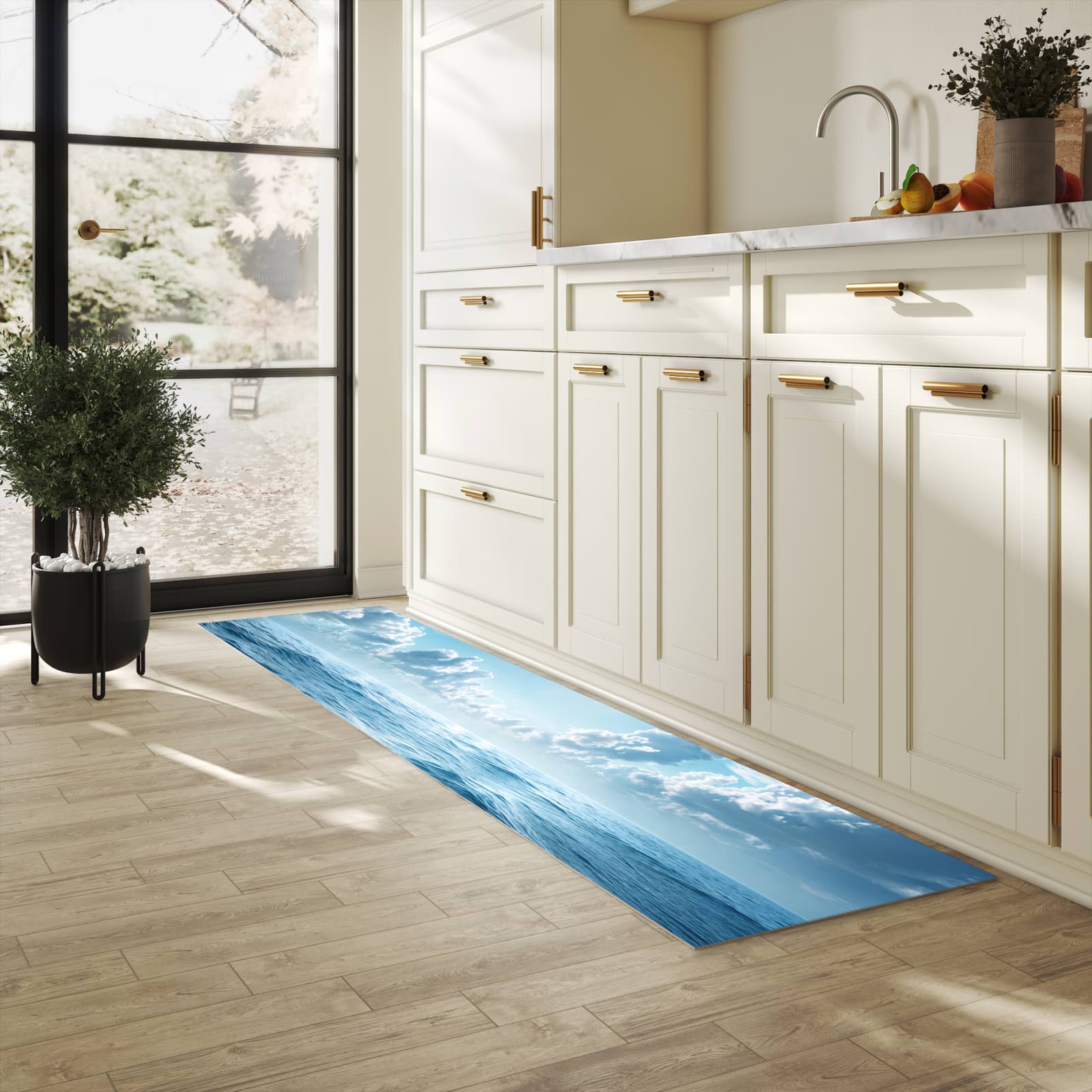 Geräuschdämpfender waschbarer Küchenläufer mit Motiv Meerblick in heller Küche