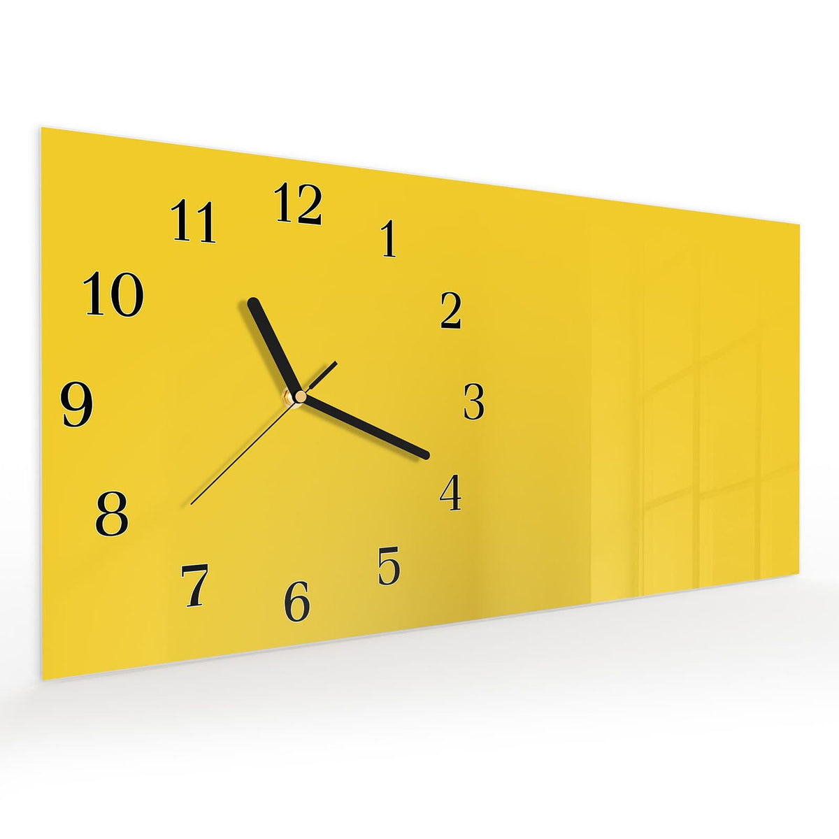 Vormontiert – mit Schwebeeffekt – Wanduhr Oranger Hintergrund II aus Glas – Querformat 60 × 30 cm