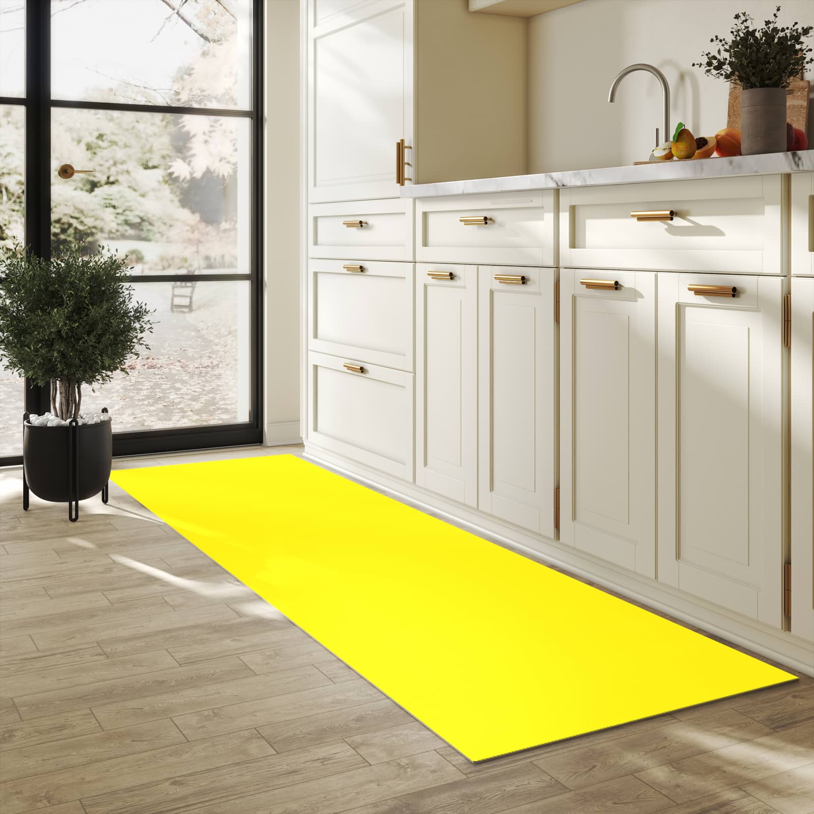 Wasserabweisender Küchenläufer mit Motiv Gelber Hintergrund I in heller Küche