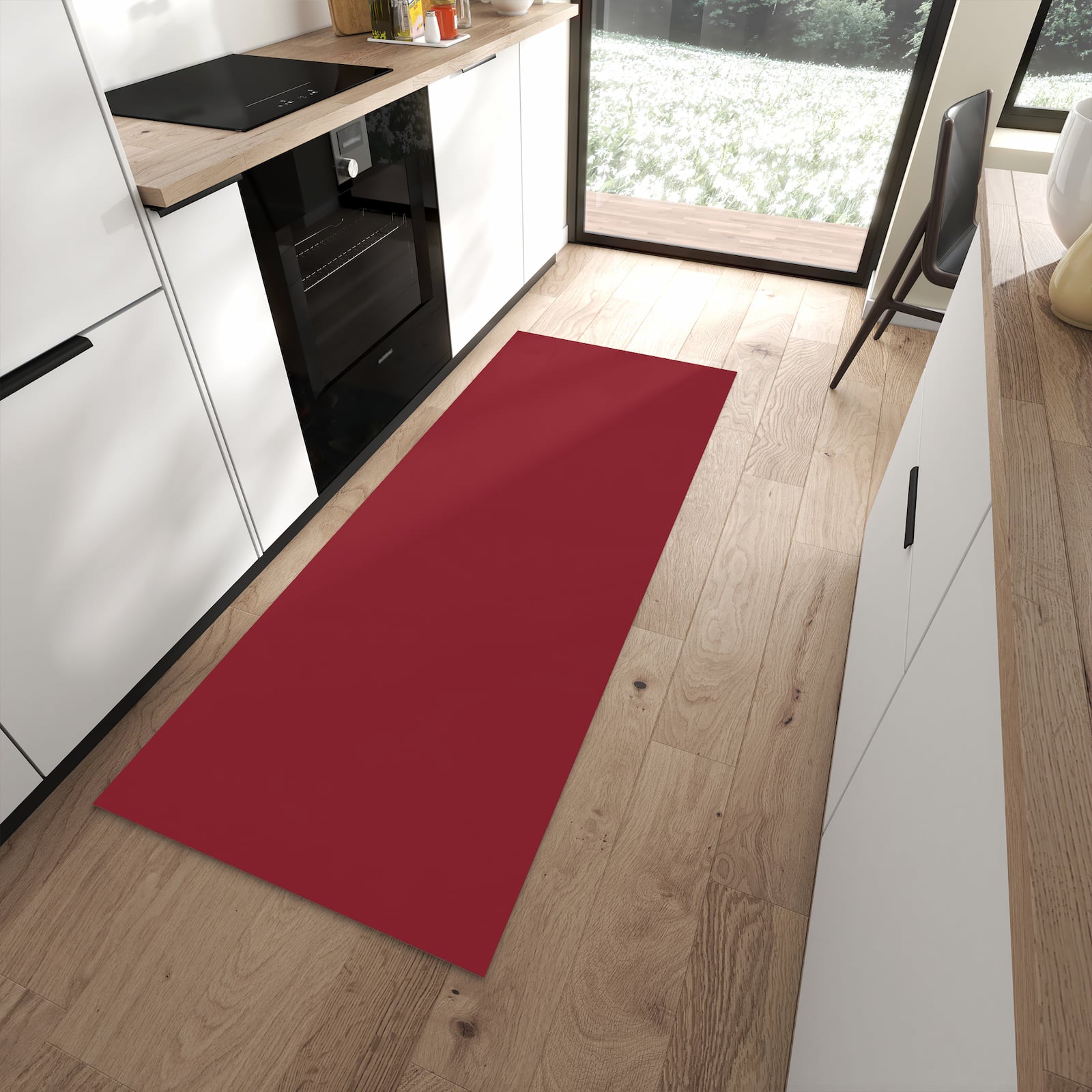 Wasserabweisender Bodenläufer mit Motiv Weinroter Hintergrund II in moderner Küche