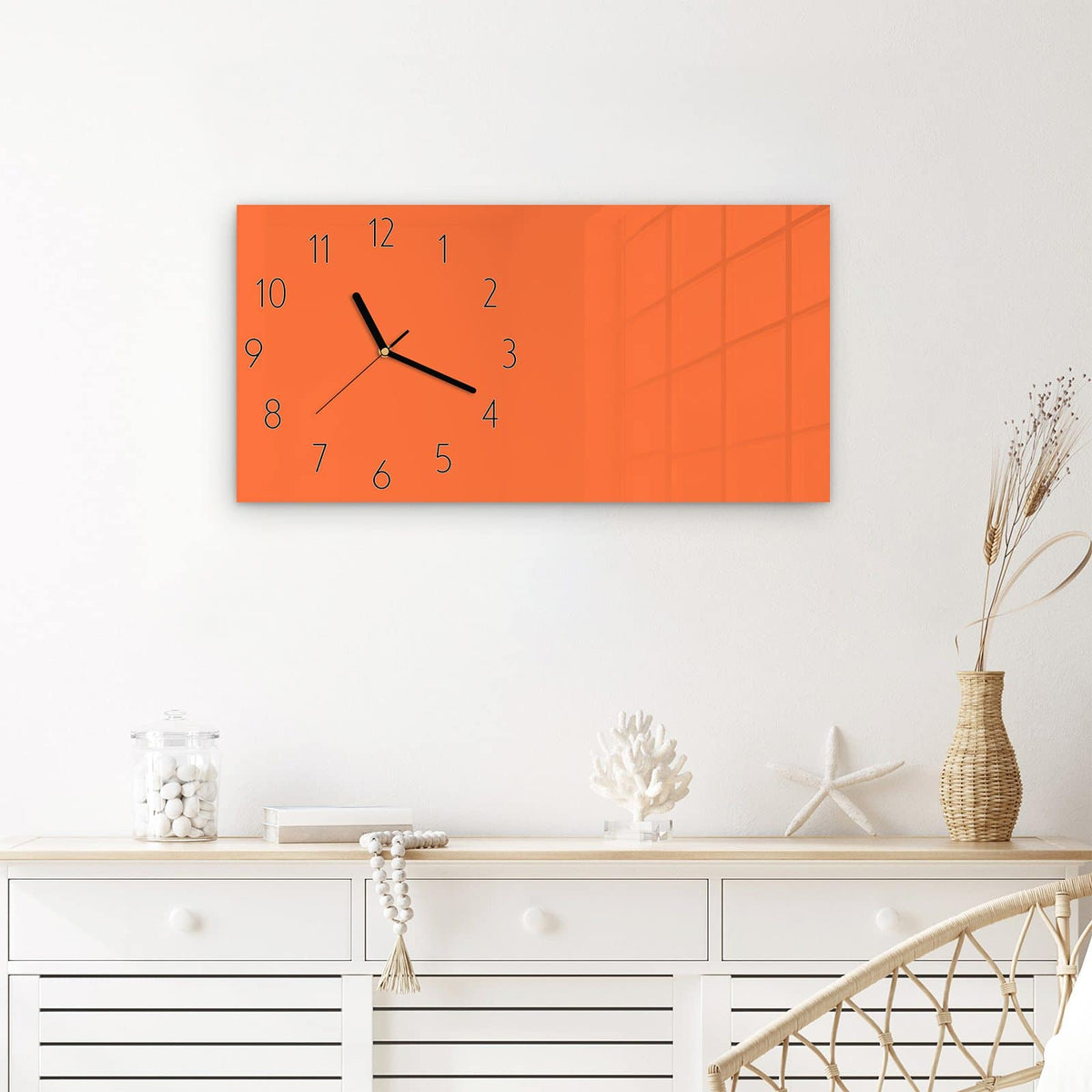 Wanduhr Dunkeloranger Hintergrund I aus Glas – Querformat 60 × 30 cm – Warmes Dunkelorange als ruhige Fläche