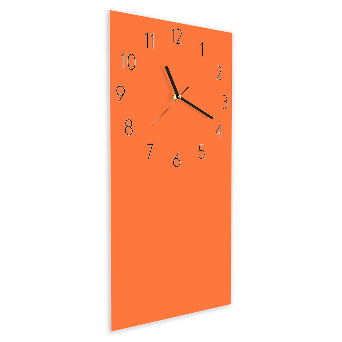 Wanduhr aus Glas im Hochformat Korallenorange schräg von der Seite, 4 mm starkes Glas