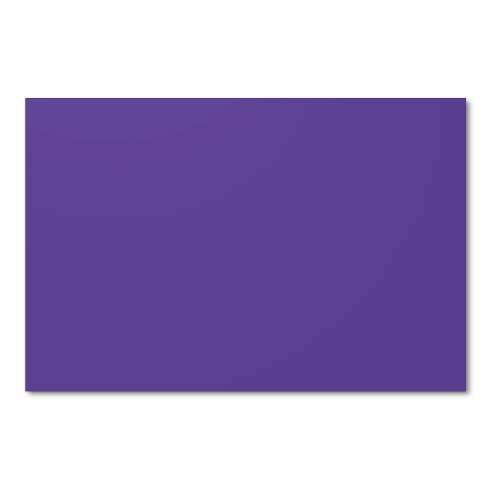 Küchenteppich mit Motiv Lila Hintergrund I in Frontansicht für sicheres Aufbewahren