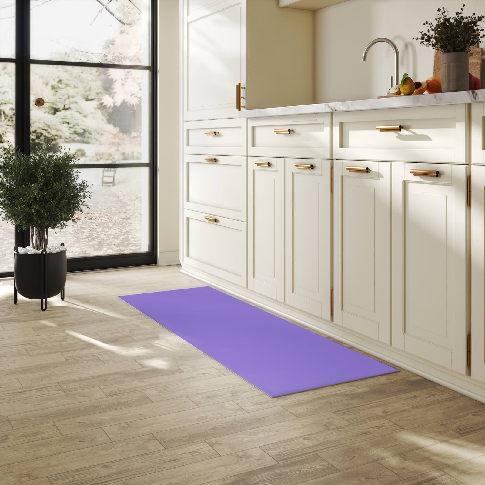 Hygienischer Teppich fürs Esszimmer mit Motiv Violetter Hintergrund I in heller Küche