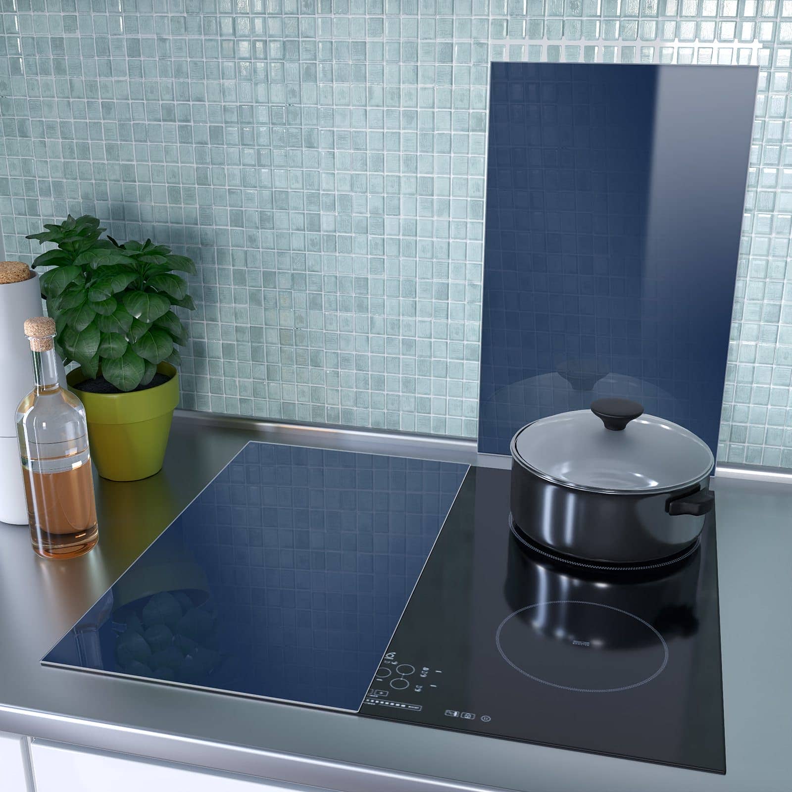 2-teilige Herdabdeckung für Induktionsfeld mit Marineblauer Hintergrund I-Motiv als Spritzschutz hinter dem Kochfeld