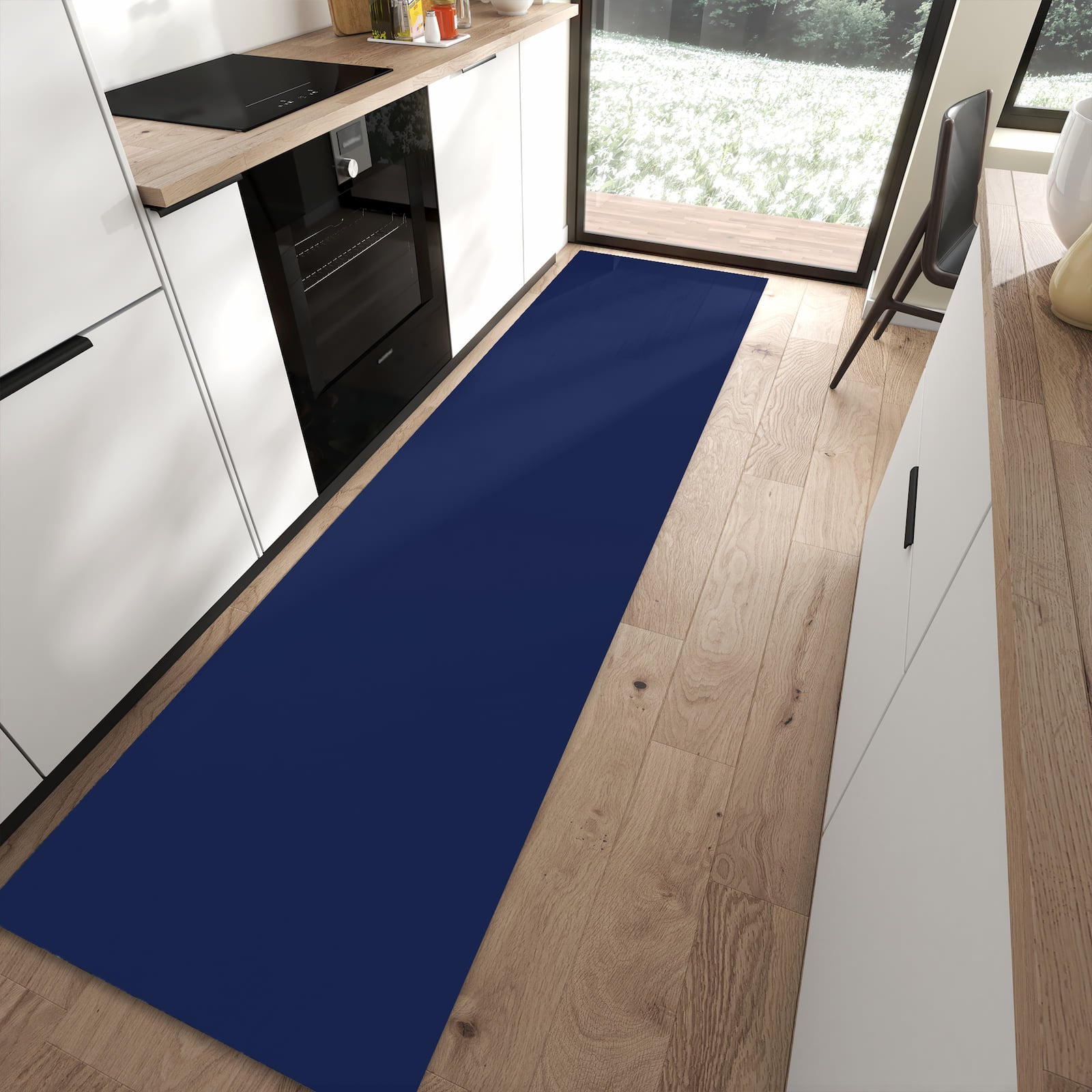 Schmutzabweisender Küchenteppich mit Motiv Marineblauer Hintergrund II in moderner Küche