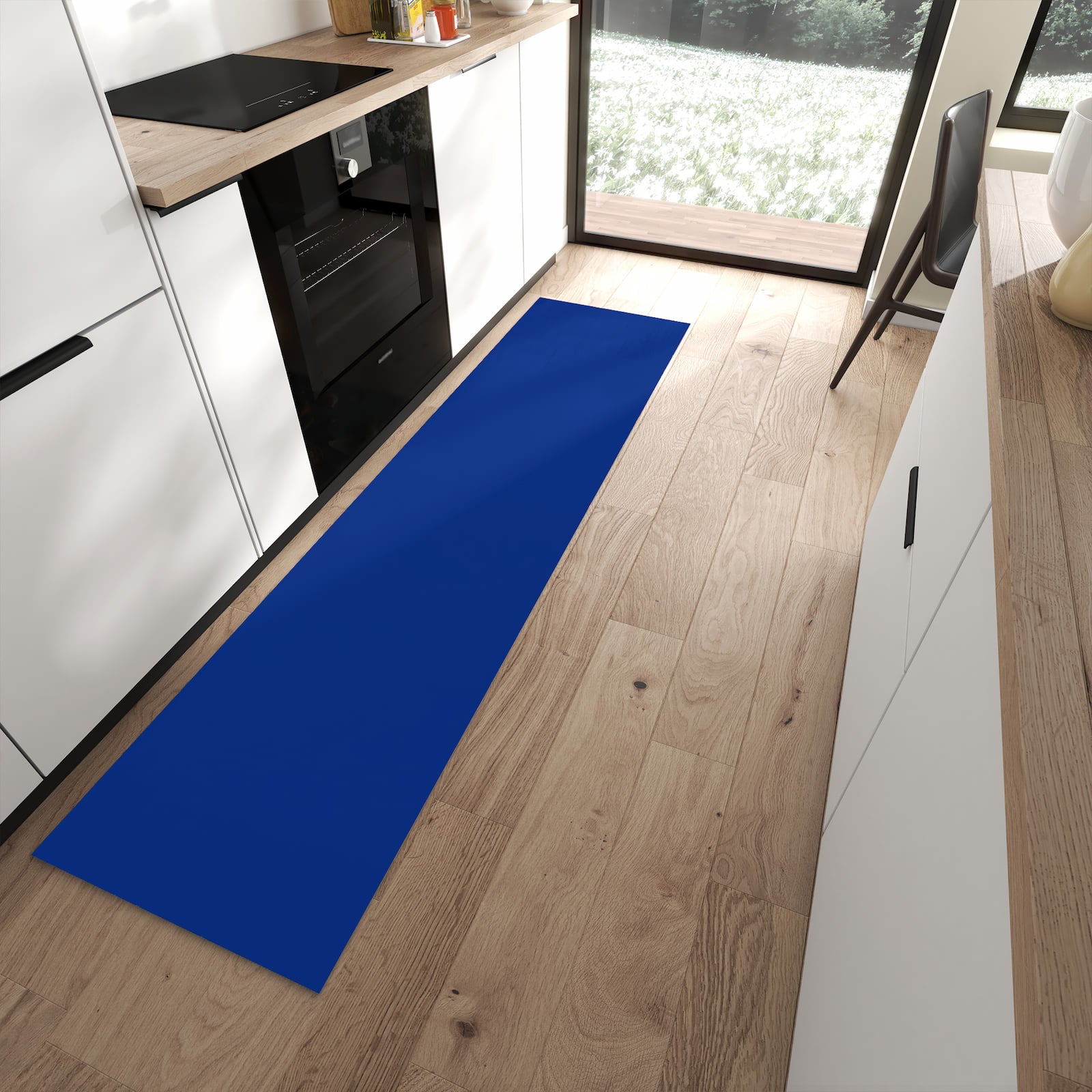 Abriebfester Küchenteppich mit Motiv Königsblauer Hintergrund I in moderner Küche