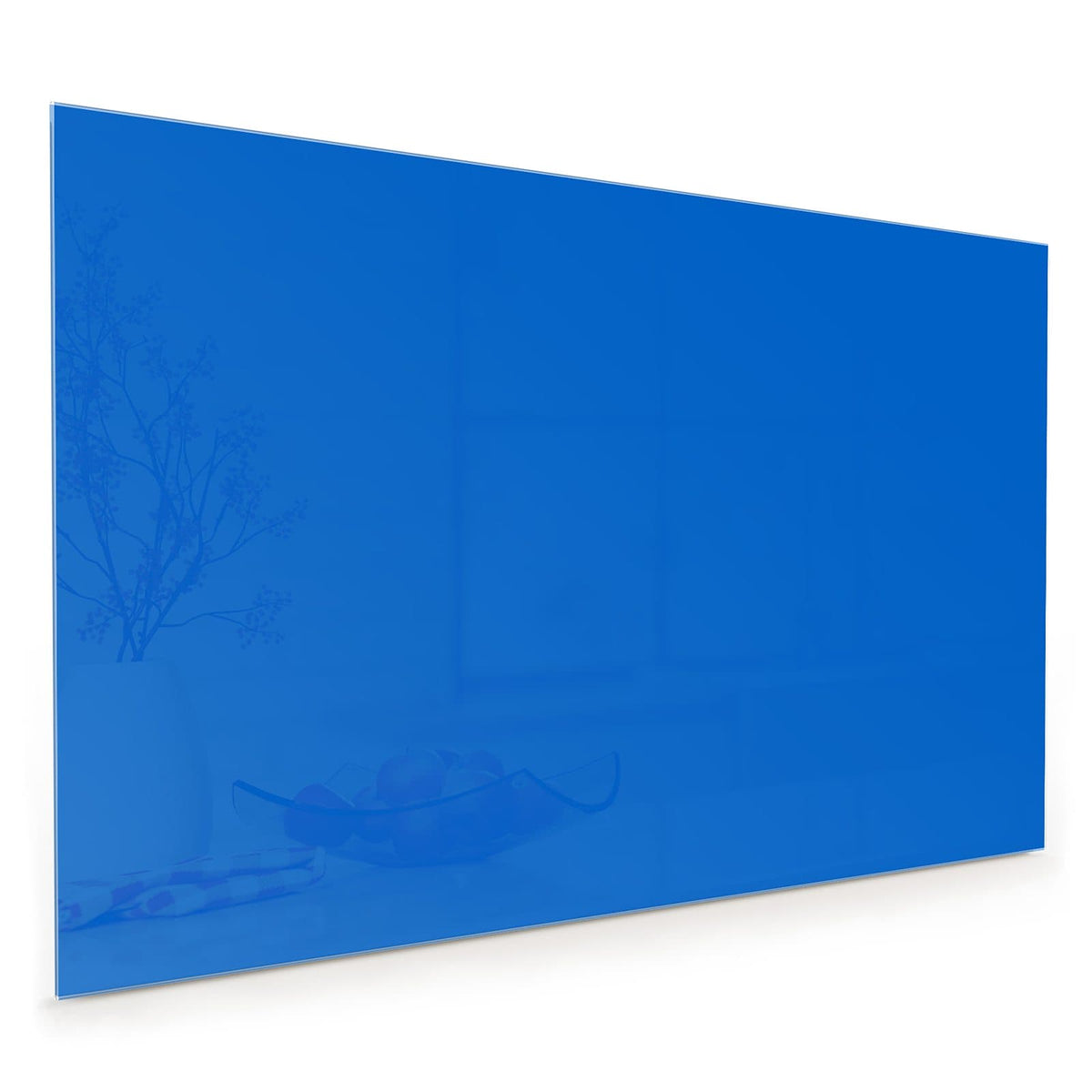 Küchenrückwand aus Glas im Hochformat mit Motiv Enzianblau: Vollflächiges kräftiges Blau, eine Spur heller und leuchtender als FMK-31