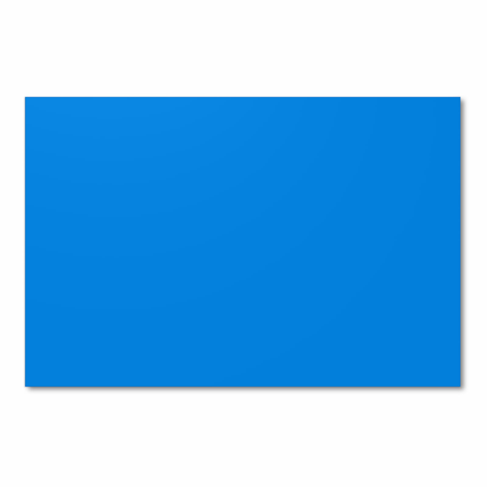 Sicherer Bodenläufer mit Motiv Hellblauer Hintergrund I in Frontansicht für sichere Aufbewahrung