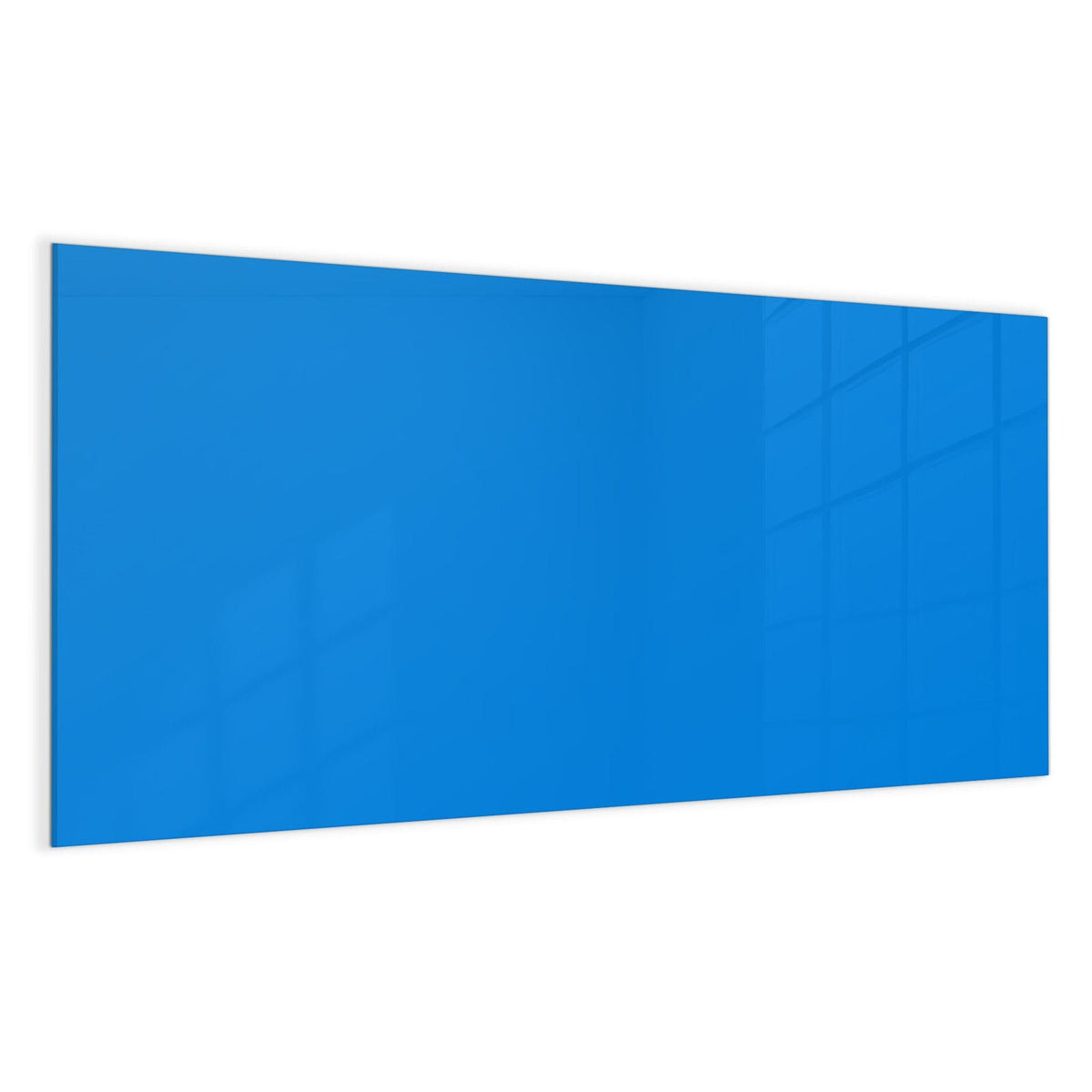 Vollflächiges leuchtendes Mittelblau