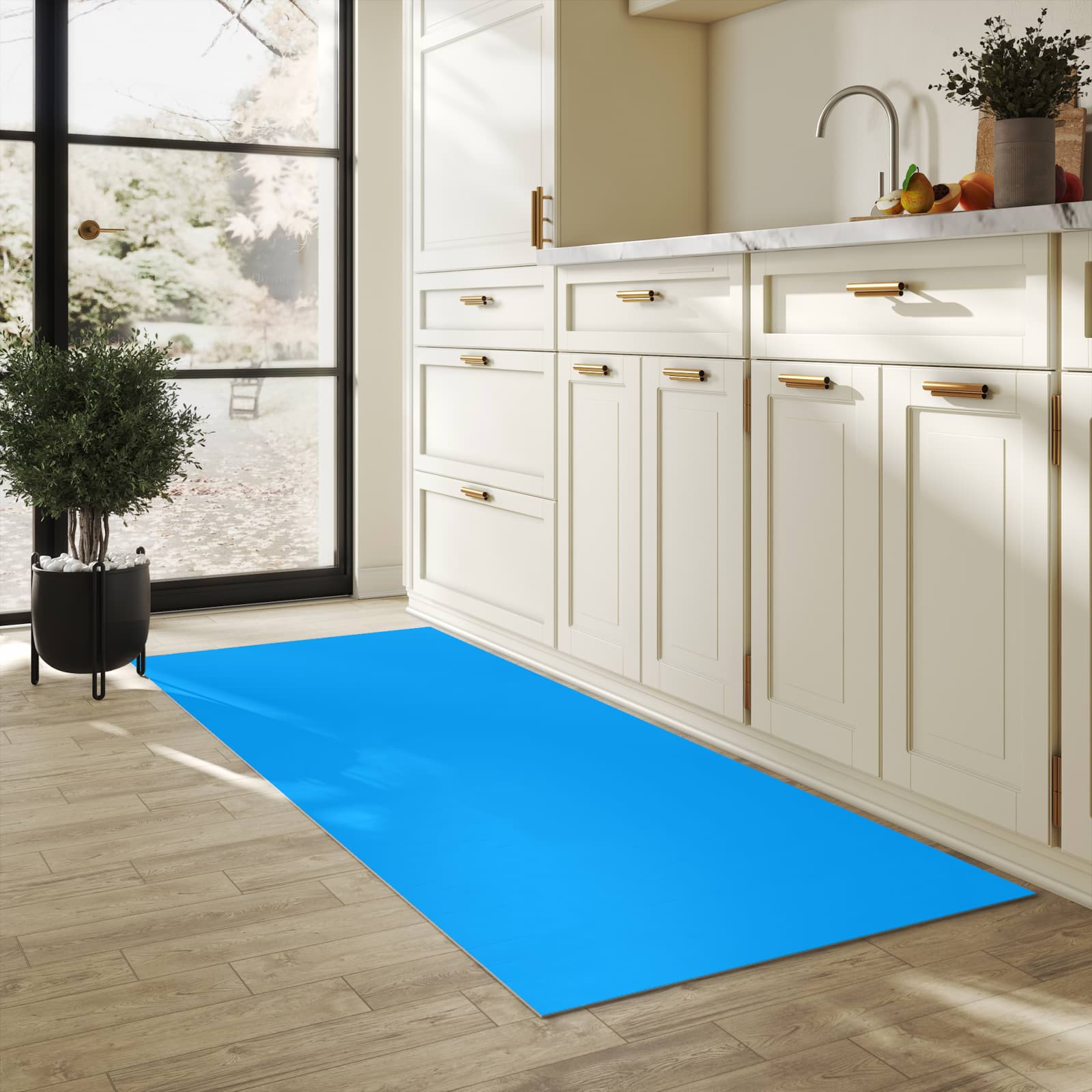 Wasserabweisender Küchenläufer mit Motiv Hellblauer Hintergrund II in heller Küche