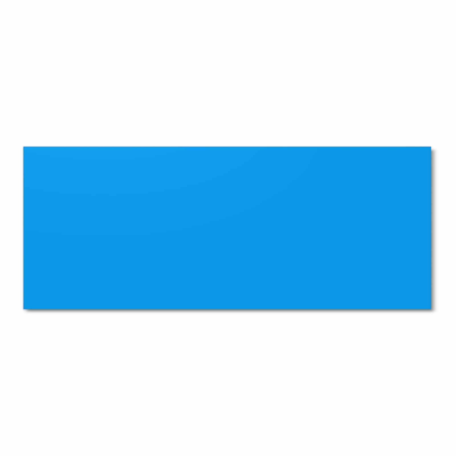 Pflegeleichter Küchenvorleger mit Motiv Hellblauer Hintergrund II in Frontansicht